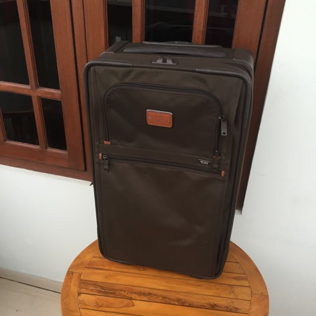 Tumi 22922 on sale
