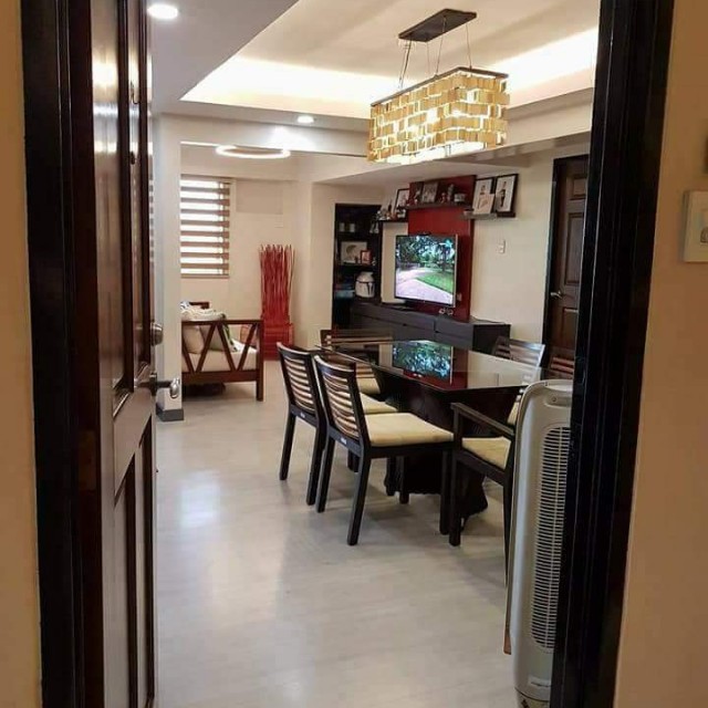 (Category: ) located in . Submitted by scdlrs (Listing ID 151223657, Image 1). Description: .