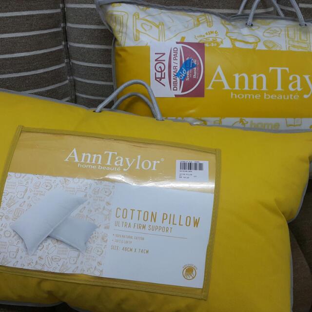 Ann top taylor pillow