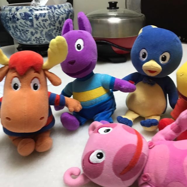 backyardigans pablo plush