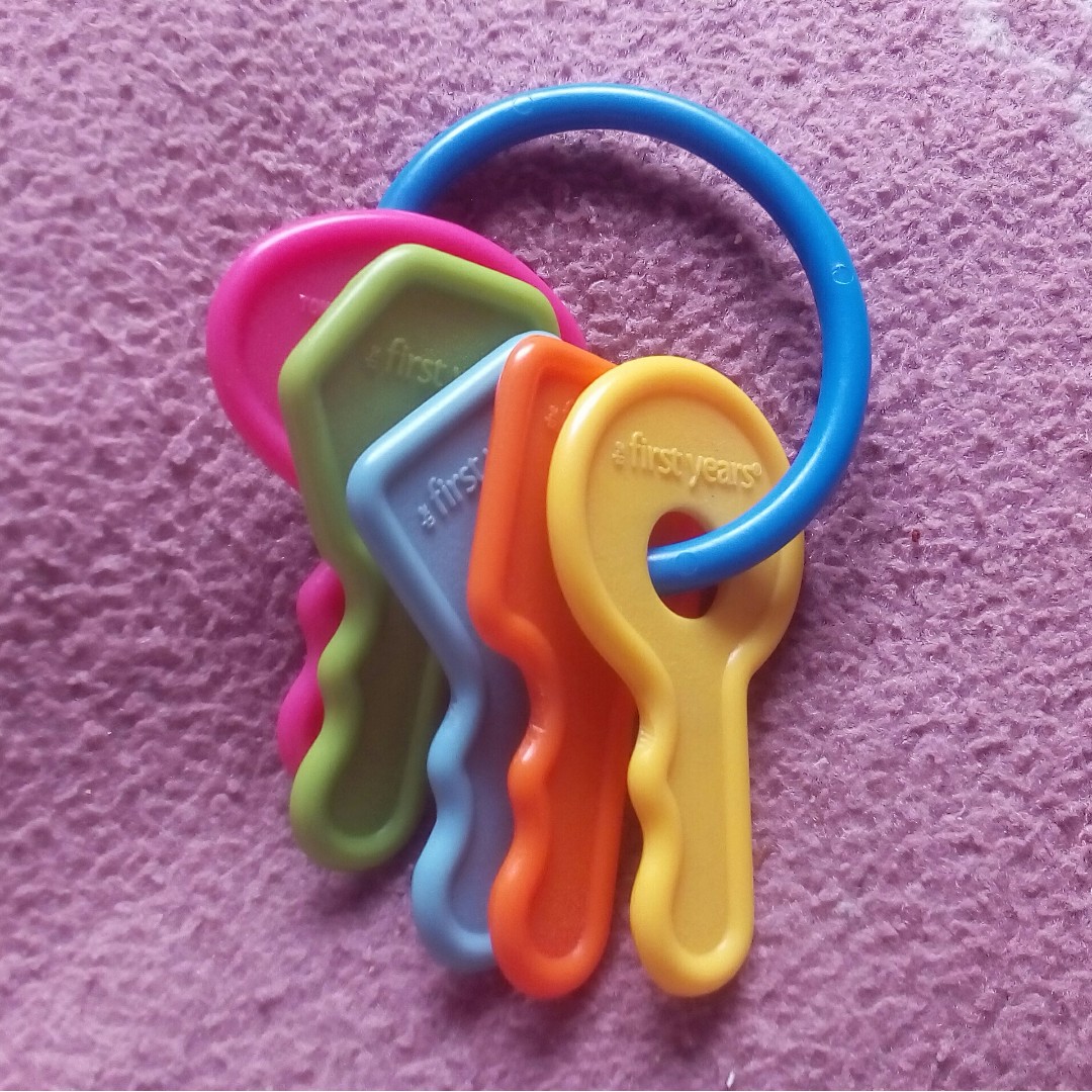 the first years learning curve first keys teether