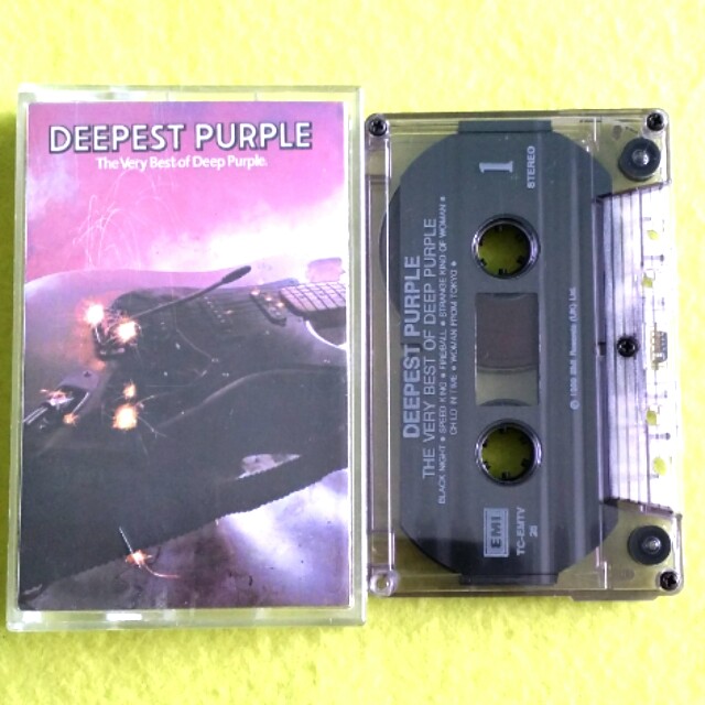 Deep Purple The Very Best Of Cassette Tape Not Vinyl F Vintage Collectibles Vintage Collectibles On Carousell
