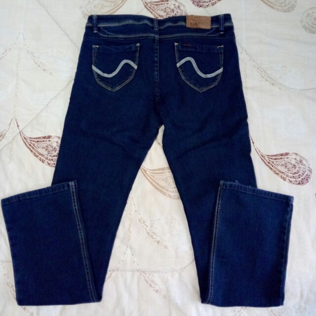 Lee Pipes Pants/Jeans on Carousell