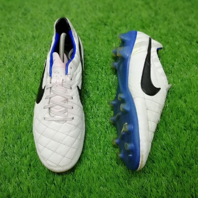 Nike tiempo 10.5 sales