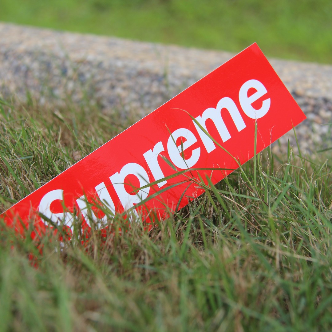 supreme grass green box logo