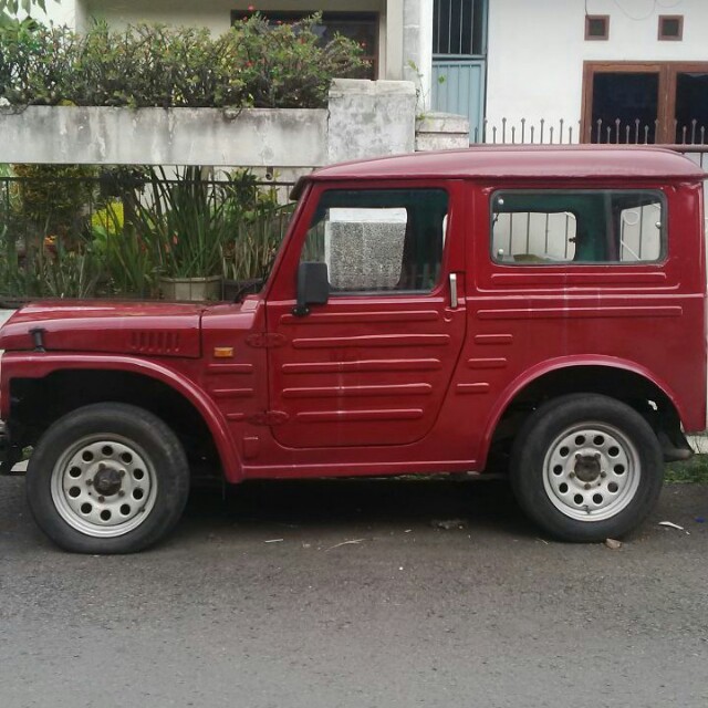 Suzuki Jimny Jangkrik Mobil Motor Mobil Untuk Dijual Di Carousell