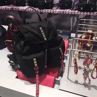 (Category: ) located in . Submitted by vogue_luxury (Listing ID 151535561, Image 1). Description: .
