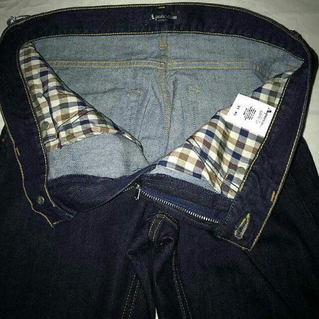 ved siden af Sult parkere AQUASCUTUM SKINNY JEANS., Men's Fashion, Bottoms, Jeans on Carousell