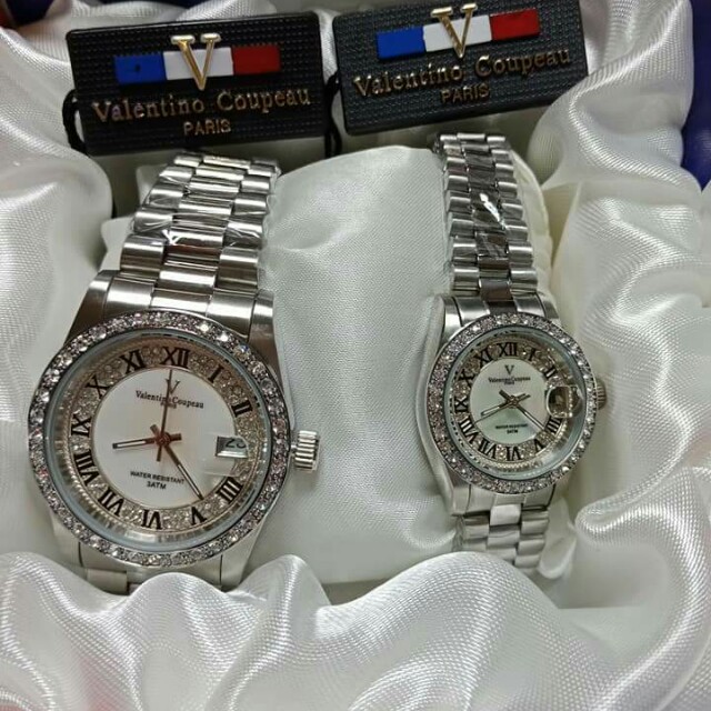 Valentino couple watch online