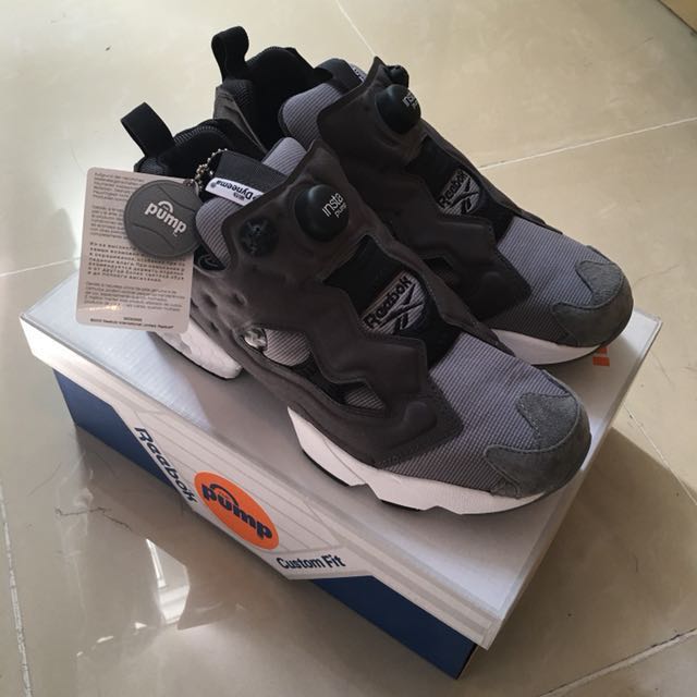 brand new reebok shoes