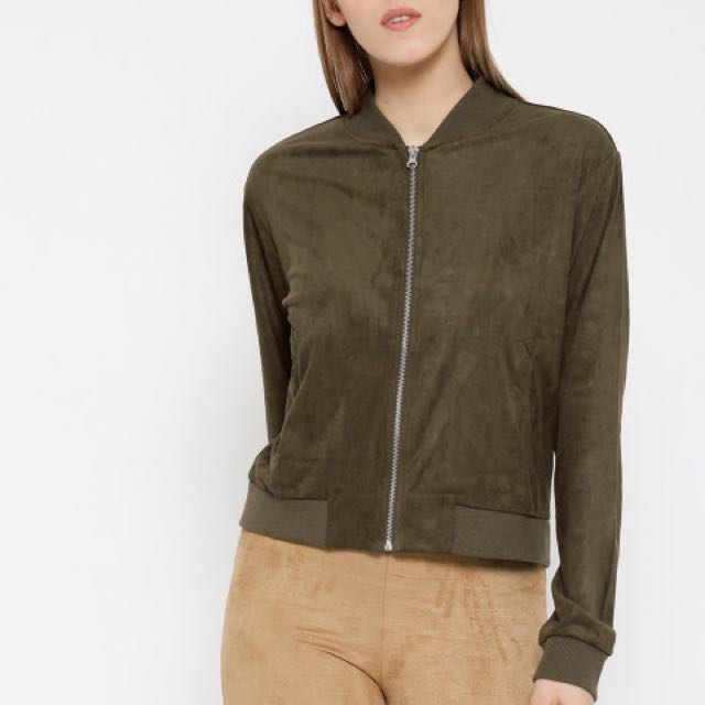 Forever 21 Olive Green Velvet Finish Er Jacket Preloved Women S Photo