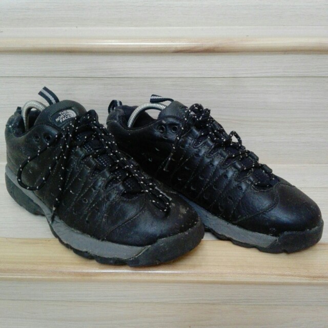 Kasut Hiking North Face Men S Fashion Footwear On Carousell