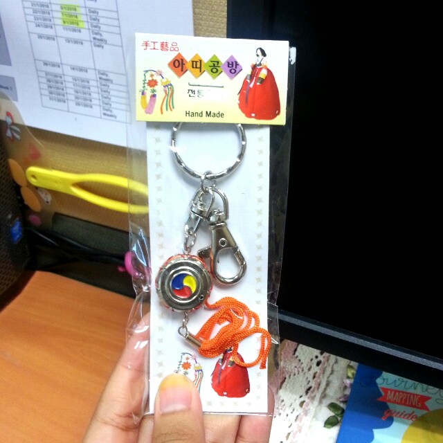 Keychain souvenir from Korea (handmade) Korean Drum (Buk), Hobbies