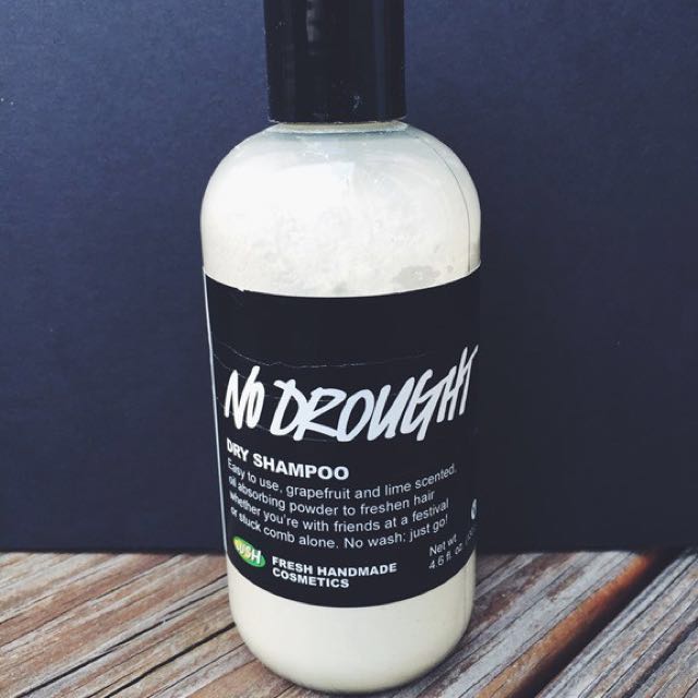 Lush Dry Shampoo No Drought, Beauty & Personal Care, Hair on Carousell