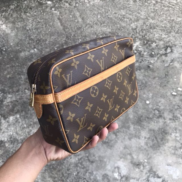 diskret velstand mens LV Compiegne 23 Clutch Bag, Luxury, Bags & Wallets on Carousell
