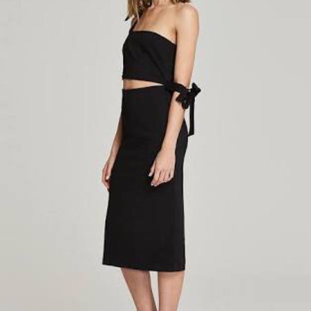 Maurie and eve winter rose dress clearance