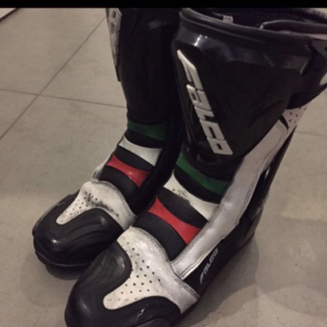 Motorbike Racing gear comes with Taichi wheeled gear bag, Motorcycles