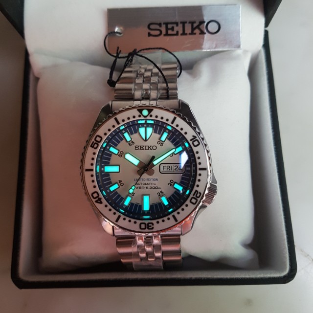 BNIB Seiko SKX snow monster mod RARE Mobile Phones Gadgets