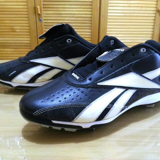 reebok softball
