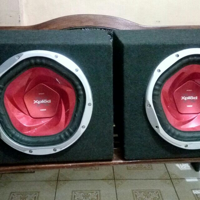 Sony xplod 1300 watt subwoofer red new arrivals