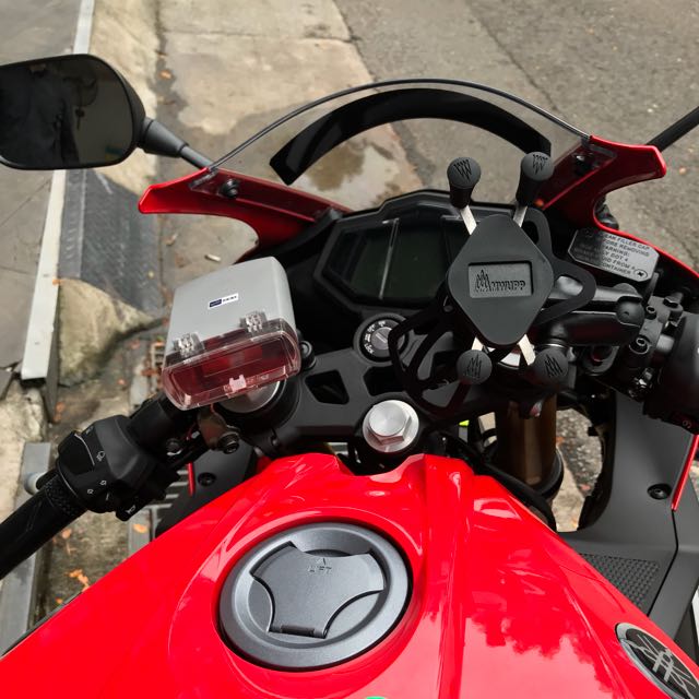 yamaha yzf r125 phone mount