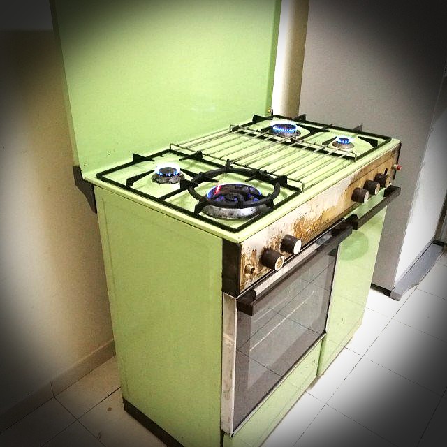ZANUSSI KITCHEN 4 GAS BURNERS FREESTANDING COOKER DAPUR GAS WITH GAS OVEN COOKER