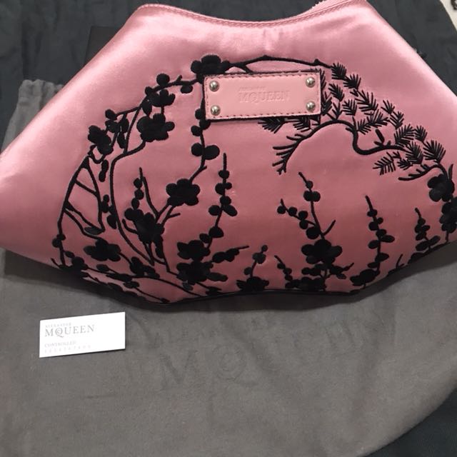 Alexander McQueen De manta Butterfly Clutch