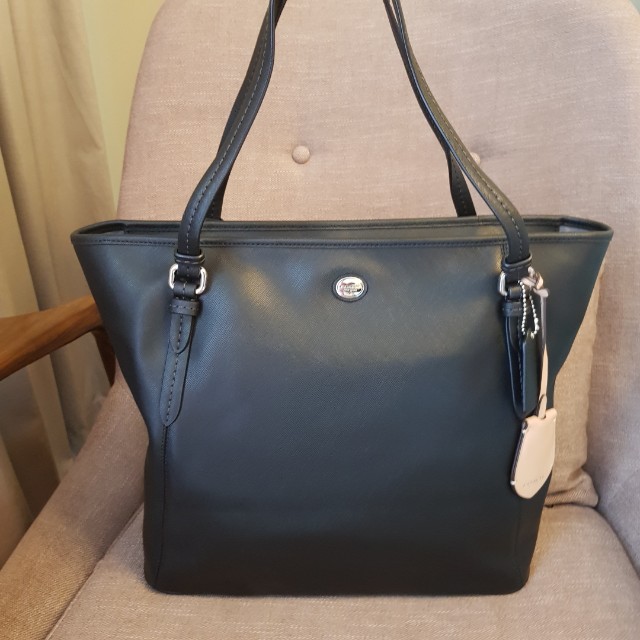 coach saffiano tote