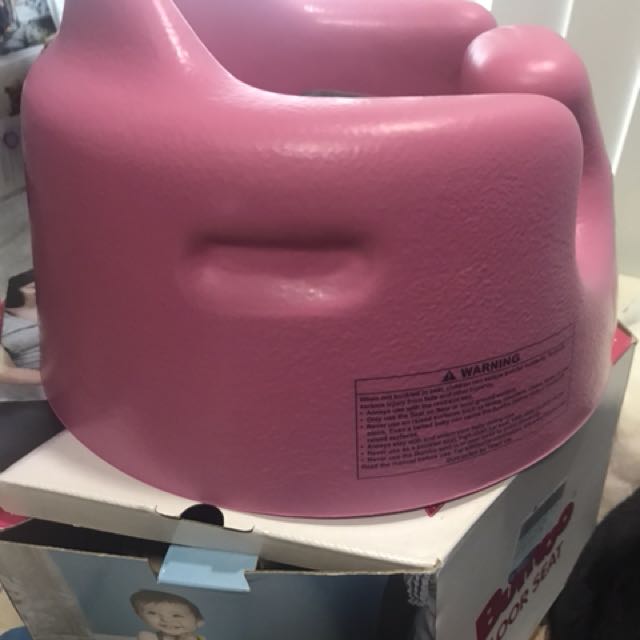 Bumbo chair, Babies & Kids, Bathing & Changing, Bathtub & Bath