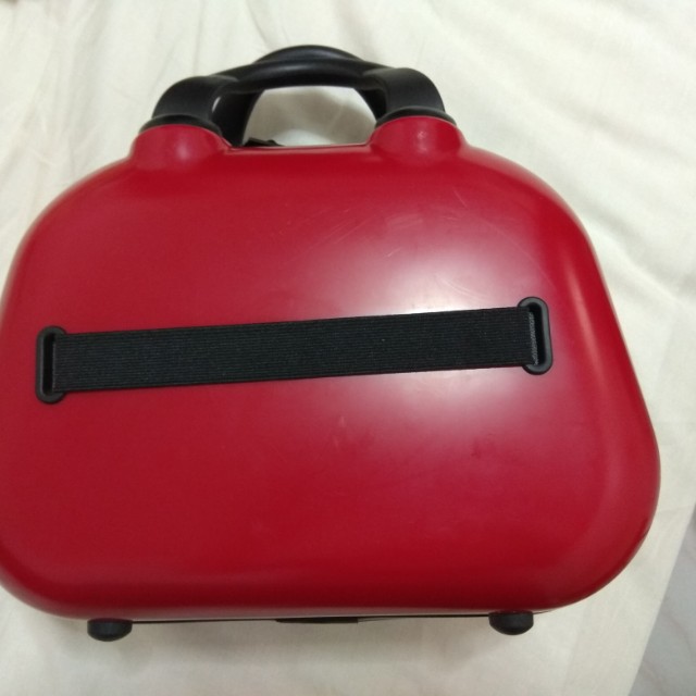 hard case beauty bag