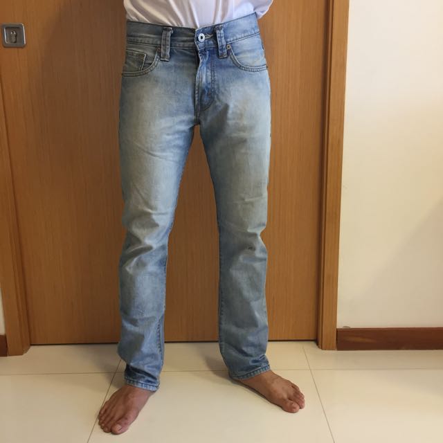 Levi's 515 jeans, straight fit slim cut, Men's Fashion, Bottoms, Jeans on  Carousell