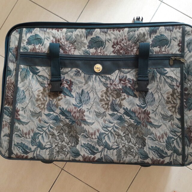 Tosca luggage vintage top