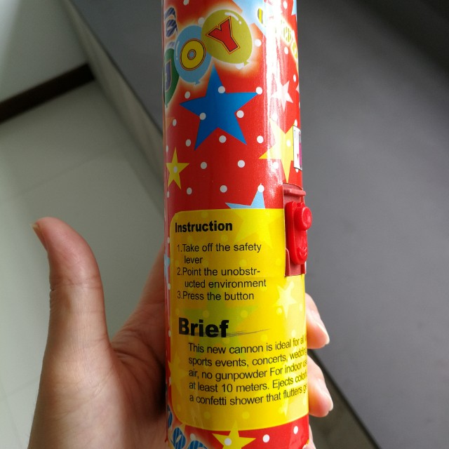 Party poppers, Everything Else on Carousell