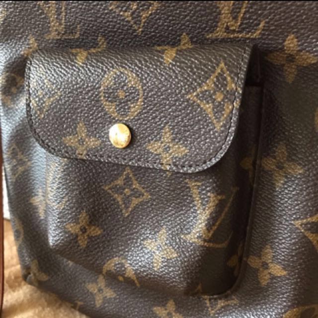 Louis Vuitton Partition Wristlet, Luxury, Bags & Wallets on Carousell