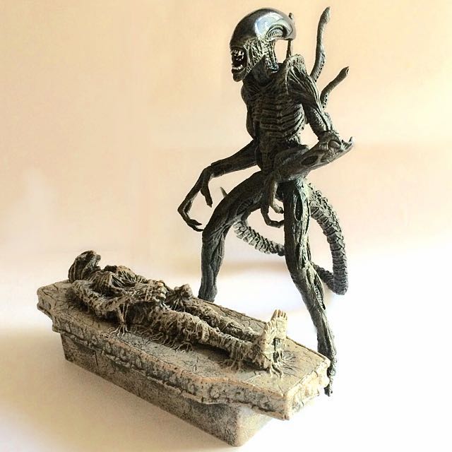 mcfarlane alien