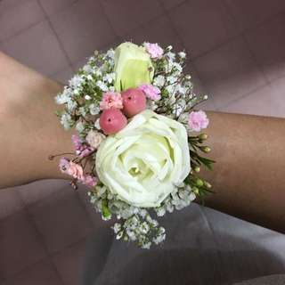 (Category: ) located in . Submitted by magicalblooms (Listing ID 151798024, Image 1). Description: .