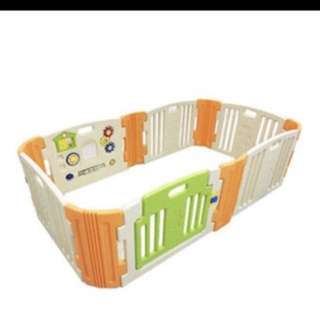 Haenim 6 panel playard. Excellent condition & Very clean!!