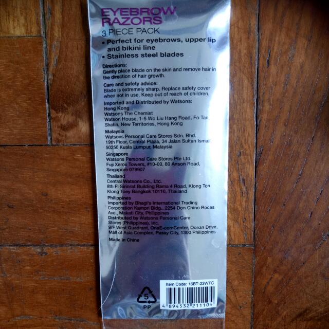 Brand New Watsons Eyebrow Razor, Beauty & Personal Care, Hair on Carousell