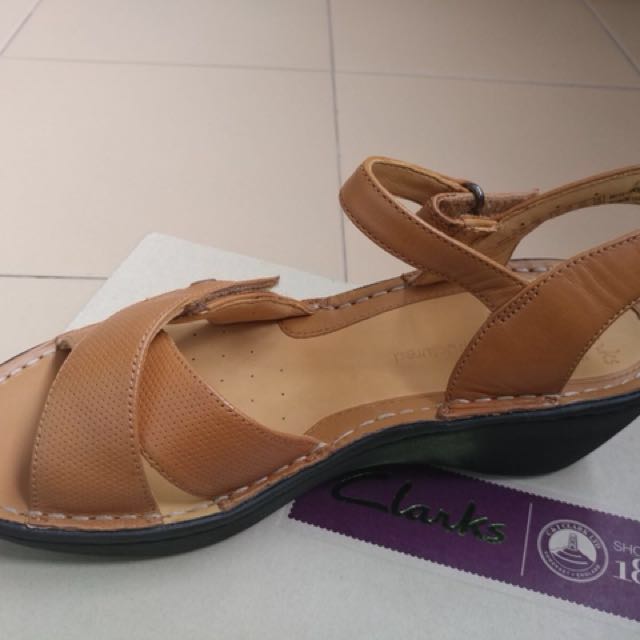 clark women's sandals 2018