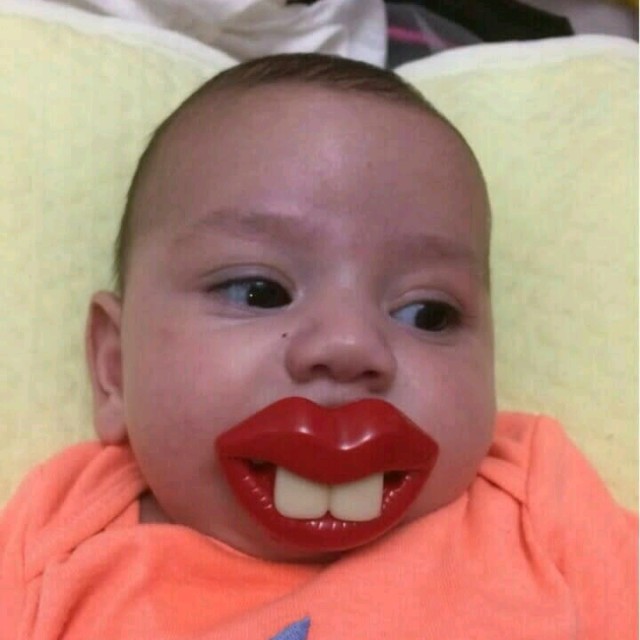 Dot Empeng Bibir Lucu Babies Amp Kids Toys Amp Walkers On Carousell