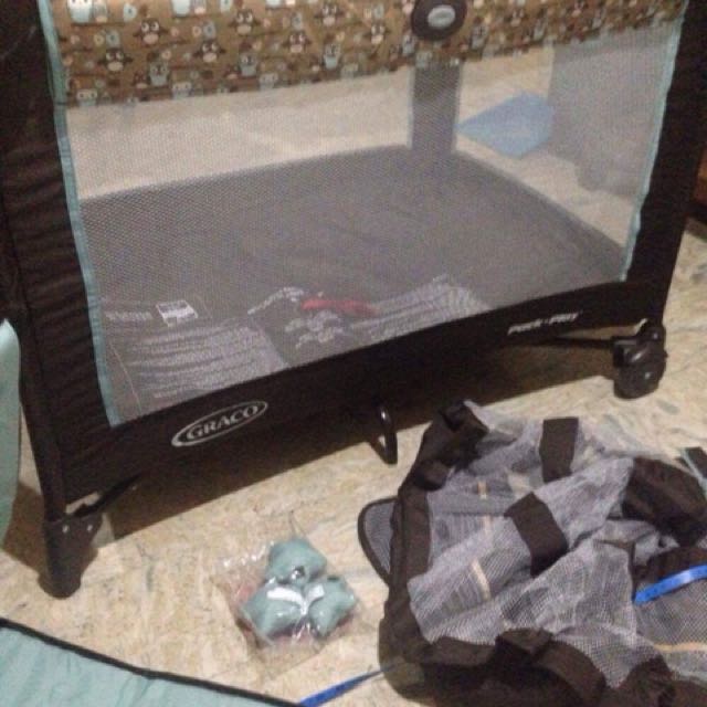 Graco Pack N Play On The Go Crib On Carousell