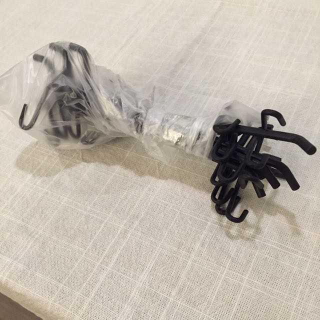 Hook (Category: Craft Supplies & Tools) located in Singapore. Submitted by niteheart (Listing ID 151782389, Image 2). Description: .