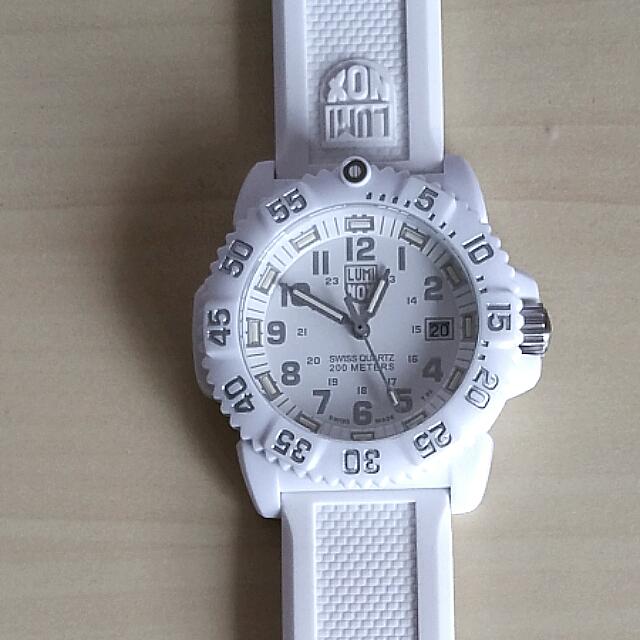 Luminox Navy Seal Colormark White