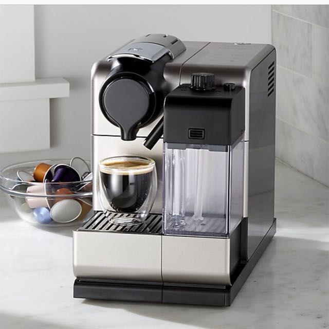 Nespresso Lattissima touch black 