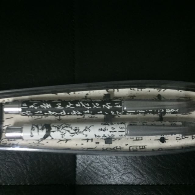 Pen Set from Korea (Category: Stationery & School Supplies) located in Quezon City. Submitted by jeffabe (Listing ID 151945964, Image 1). Description: .