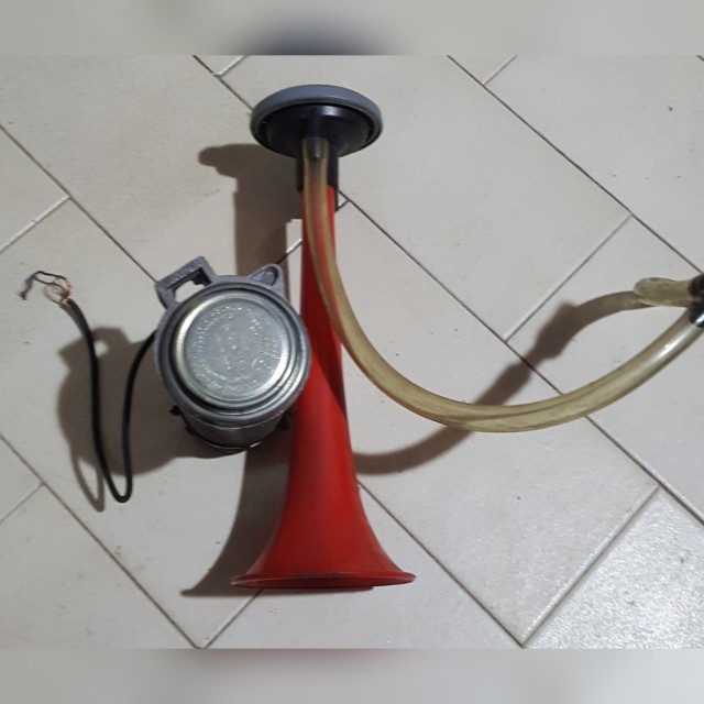 Stebel Air horn! (MADE IN ITALY), Car Accessories on Carousell