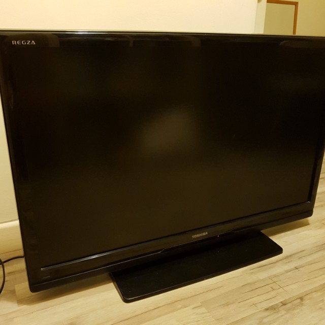Toshiba Regza 42inch Lcd Tv Electronics Tvs Entertainment Systems On Carousell 