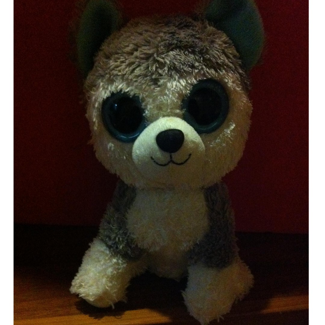 wolf plushie