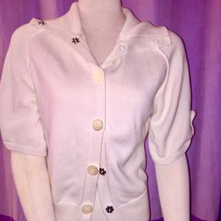 Cream half sleeve sweater