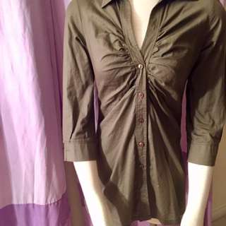 Olive green 3/4 sleeve button up top